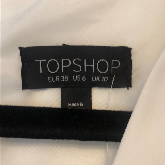 Off white long sleeve Topshop romper sz 2 NWT!! - Picture 2 of 3